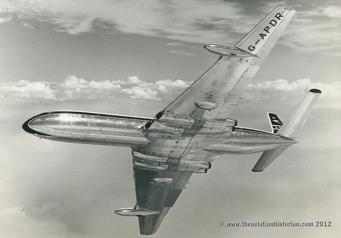 de Havilland Comet 4 G-APDR